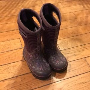 BOGS Size 11
